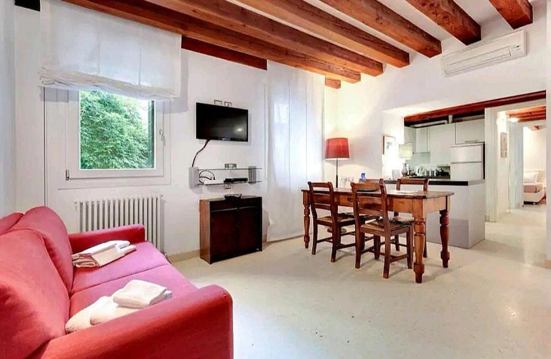 Pergola Apartment - Beautiful And Cozy Space On The Water Venezia Eksteriør bilde